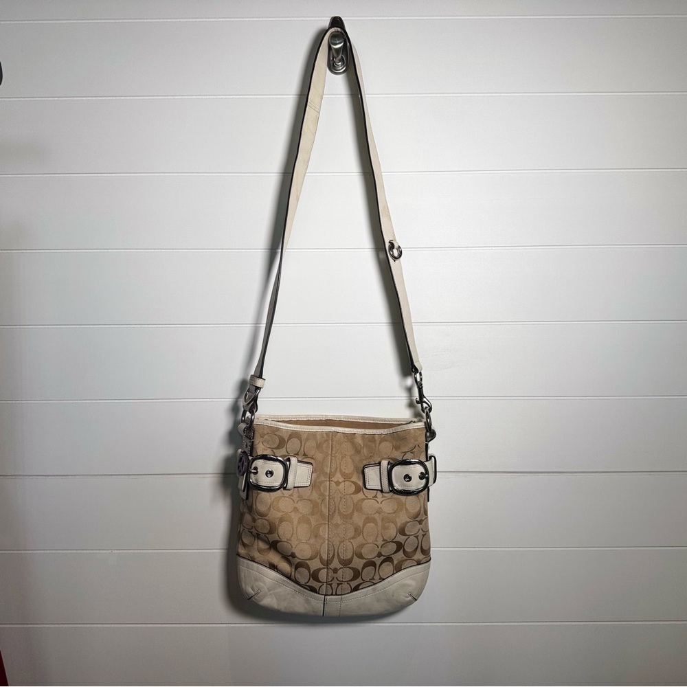 Coach Signature Jacquard Canvas adjustable Shoulder Bag
